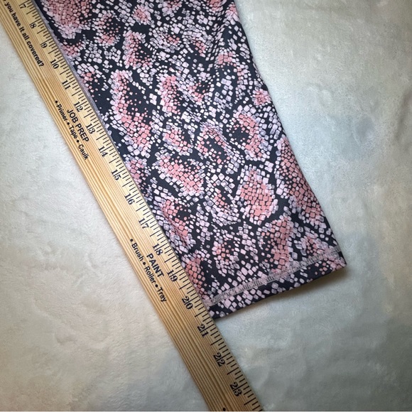 Fabletics Byzantine Posie Define Powerhold High-Waisted Legging Size XL - Picture 13 of 15